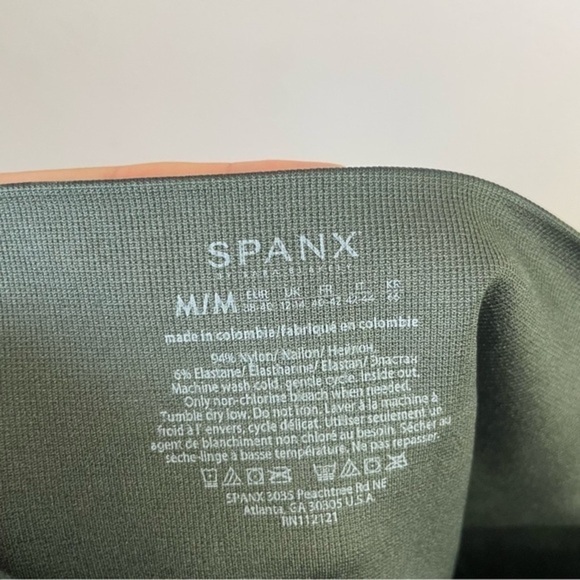 Spanx Look At‎ Me Now Leggings Green Camo - Picture 7 of 7